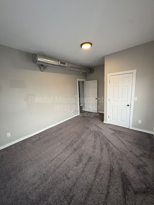 Building Photo - 1500 W Broadway