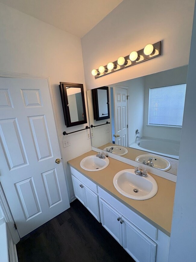 Building Photo - Welcome to Bluffton Park