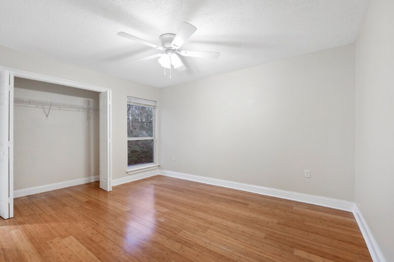 Building Photo - 350 Atalin St
