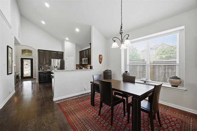 Building Photo - 328 Rock Mill Loop