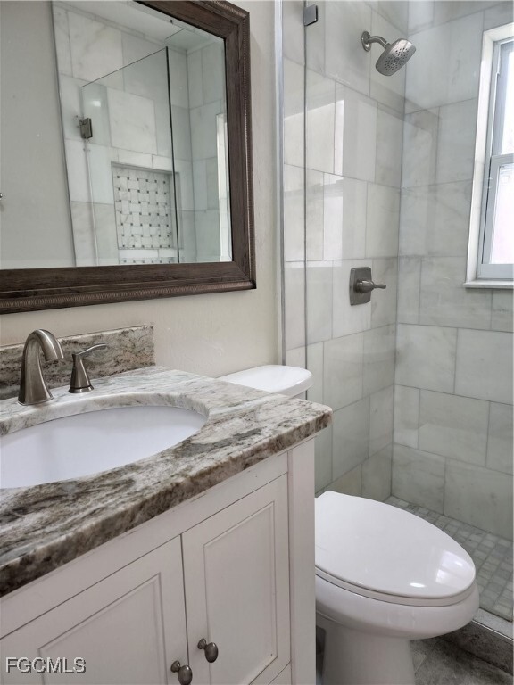 Building Photo - 100 Roosevelt Ave