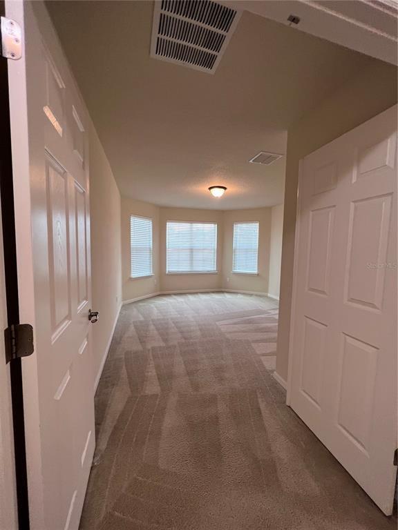 Building Photo - 1310 Oakcrest Ct