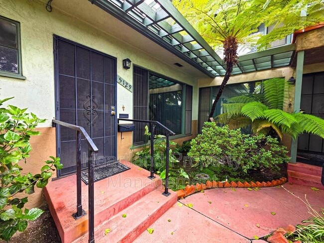 Building Photo - 5129 Wilson St