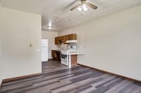 Building Photo - Steiner Terrace Apartments