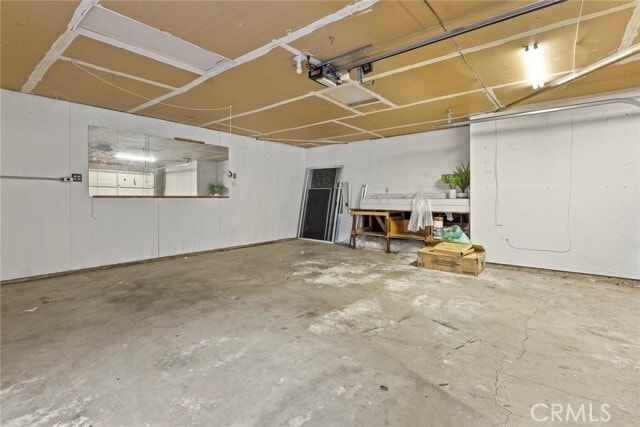 Building Photo - 845 Grenada Ln