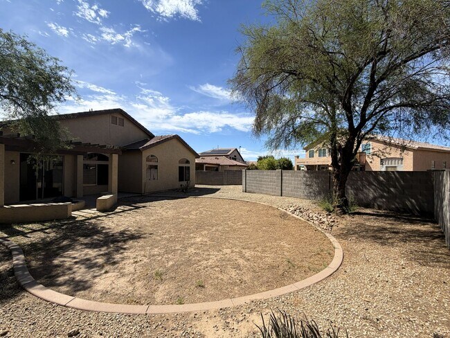Building Photo - 3395 S Colt Dr