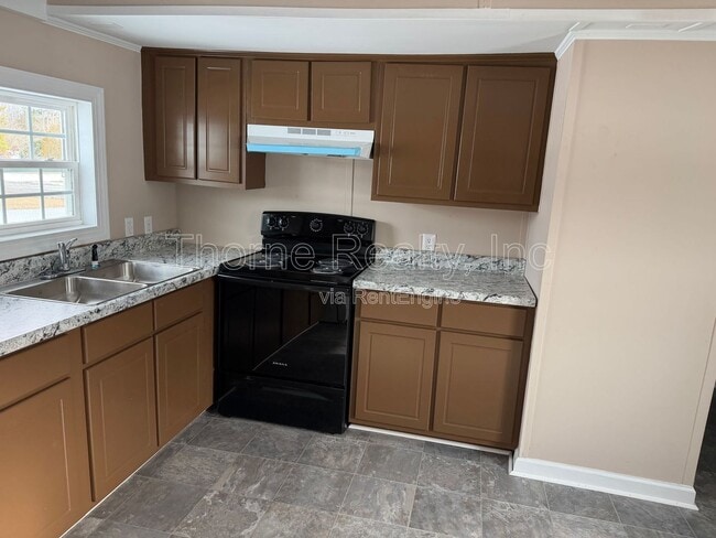 Building Photo - 5118 Temperance Hall Rd