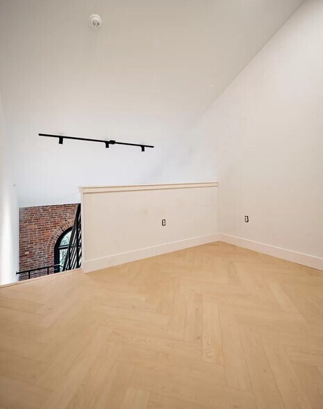 Building Photo - 1705 N 7th St
