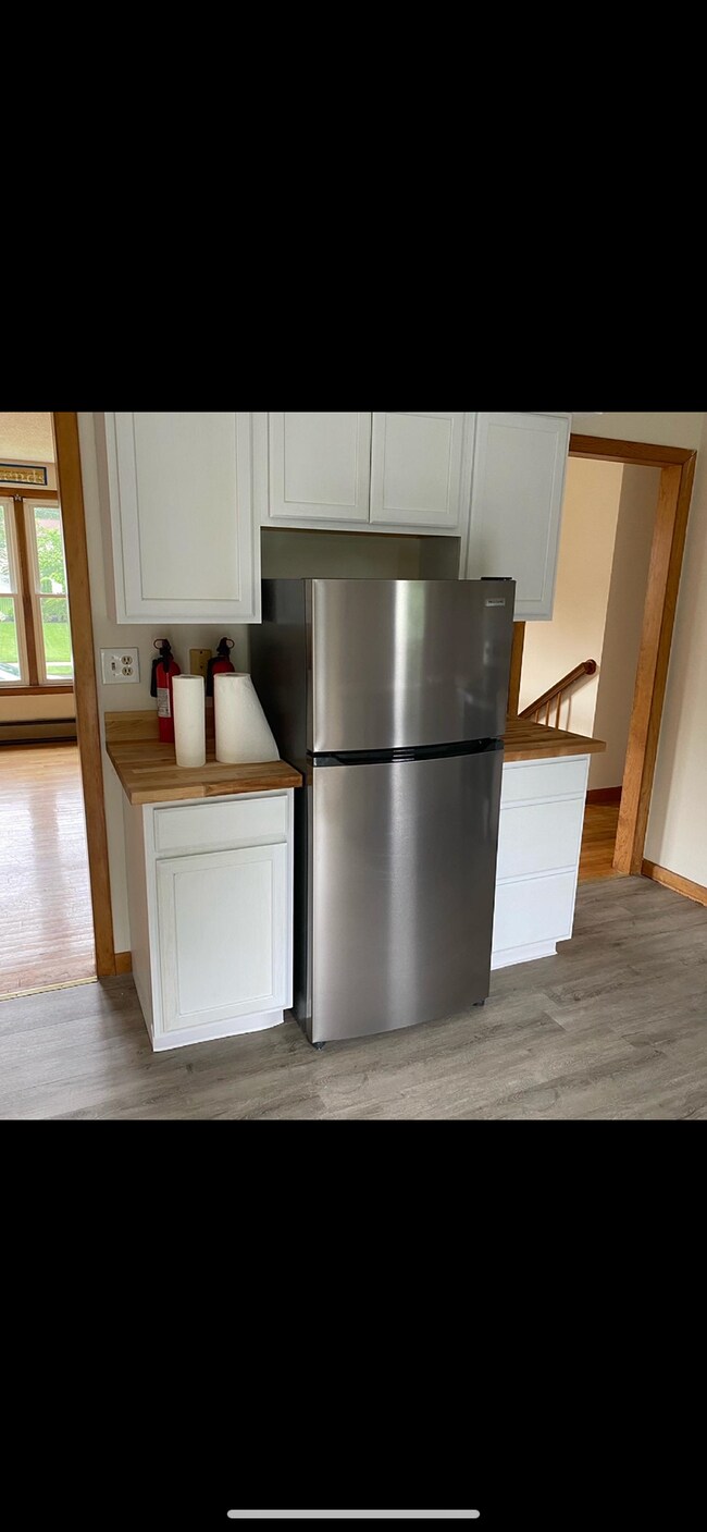 Building Photo - 149 Tanglewood Dr