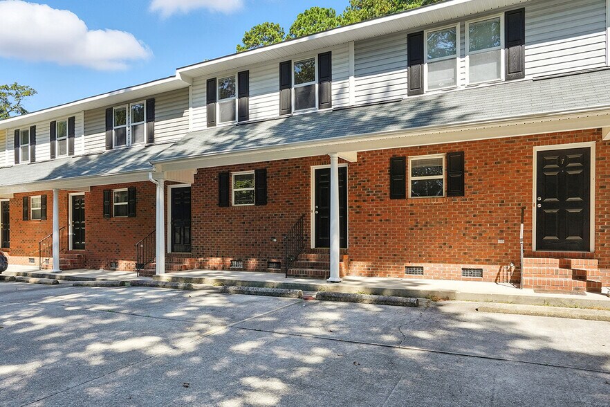 Building Photo - 281 Marshbanks St