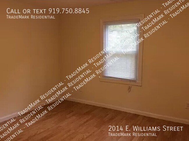 Building Photo - 2014 E Williams St