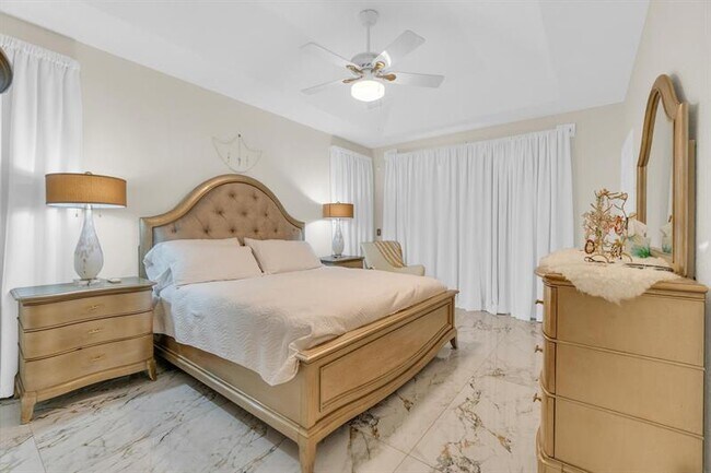 Building Photo - 4112 NW 58th Dr