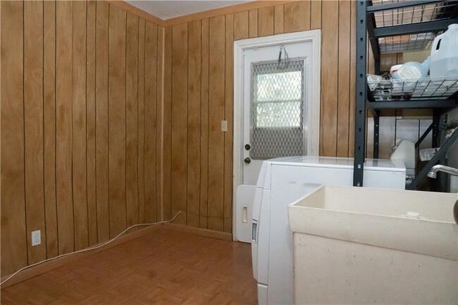 Building Photo - 1701 SW 75th Terrace