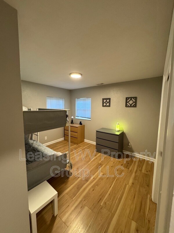 Building Photo - 523 Dudding Ave