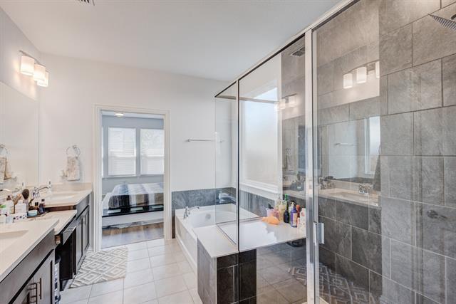 Building Photo - 3605 Sorghum Way