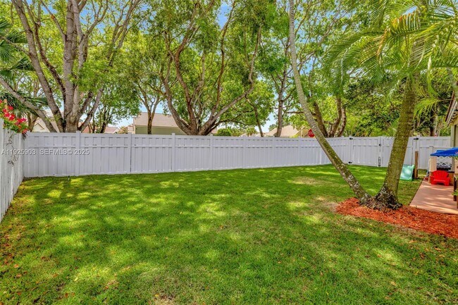 Building Photo - 396 Bedford Ave