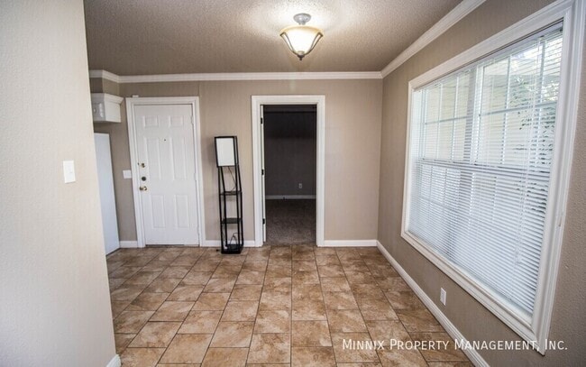 Building Photo - 4303 43rd St