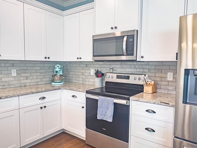 Building Photo - 101 Brighton Landing Dr