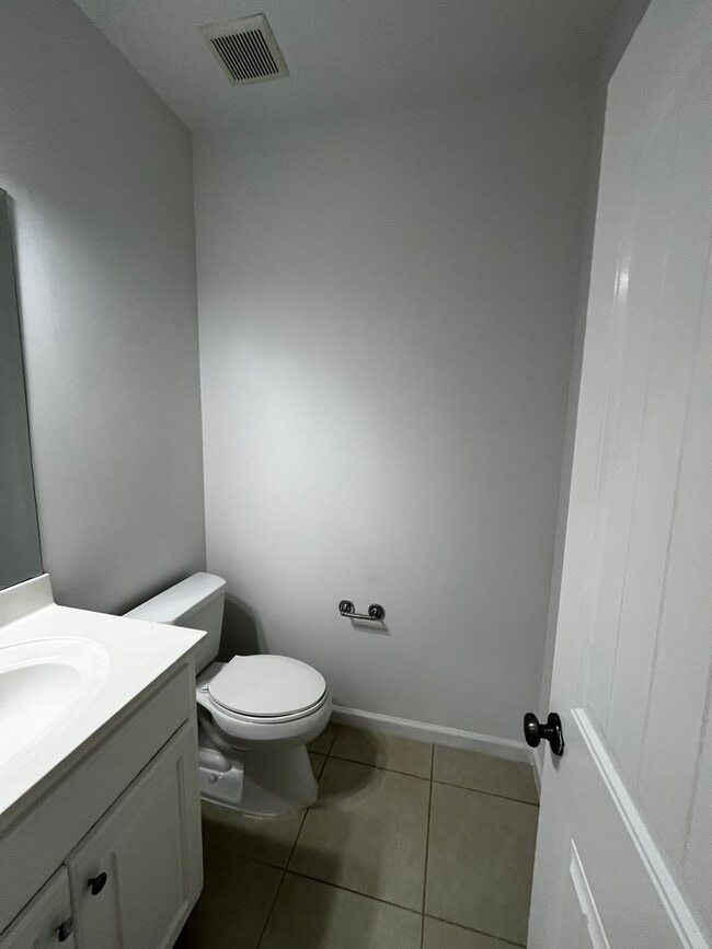 Building Photo - New to the Market! Welcome Home!