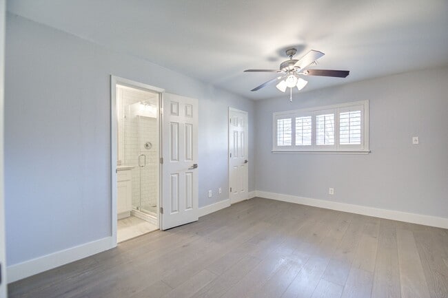 Building Photo - Beautiful 3 Bedroom 2 Bath Home in Meyerla...