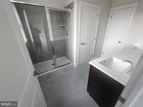 Building Photo - 328 Foxtail Ln