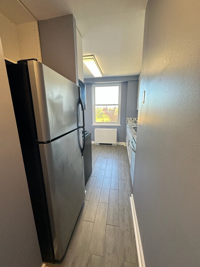 Building Photo - 1600 Hagys Ford Rd