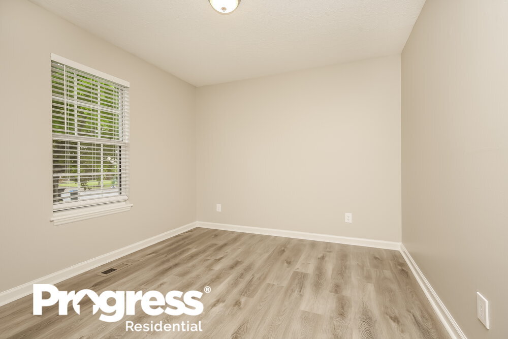 Building Photo - 2525 Tiffany Ct