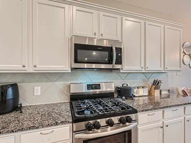 Building Photo - 3735 Lion Creek Ct