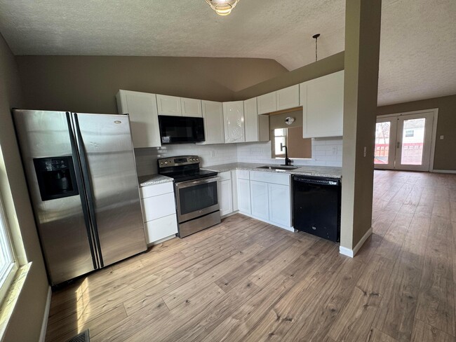 Building Photo - 3124 Creighton Pl