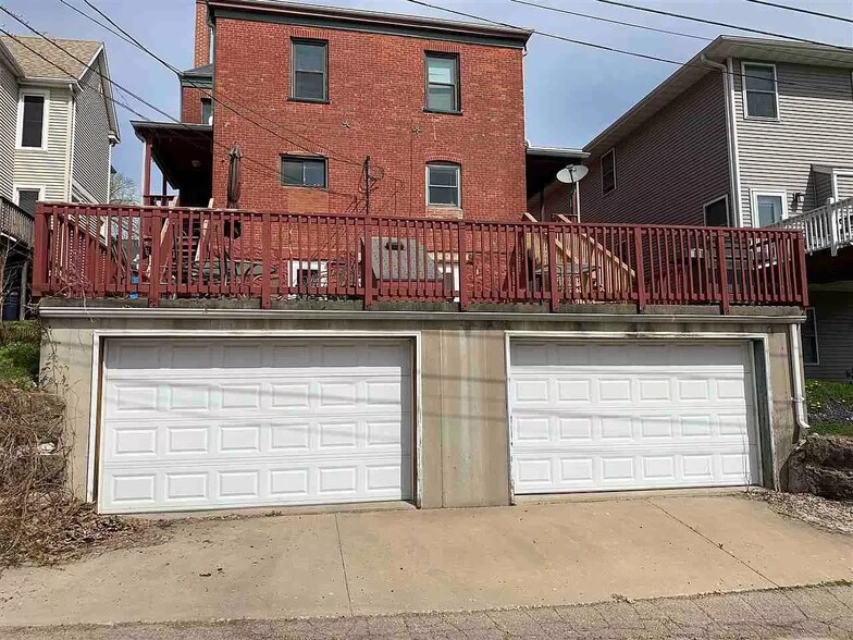 Building Photo - 610 Fenelon Pl