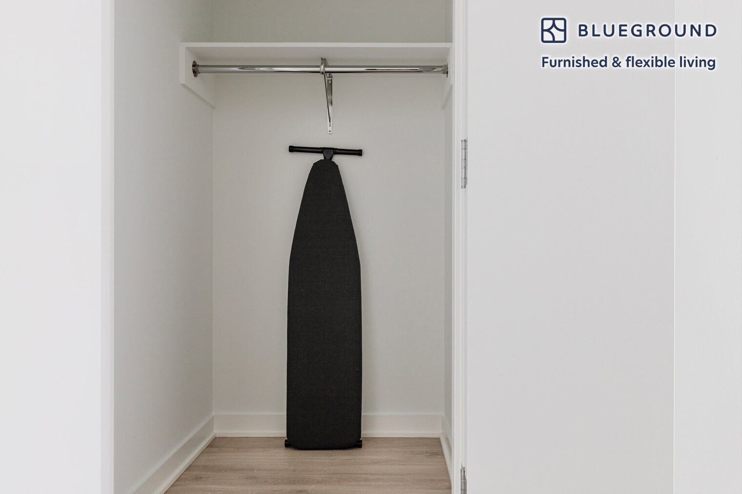 Building Photo - 135 York St