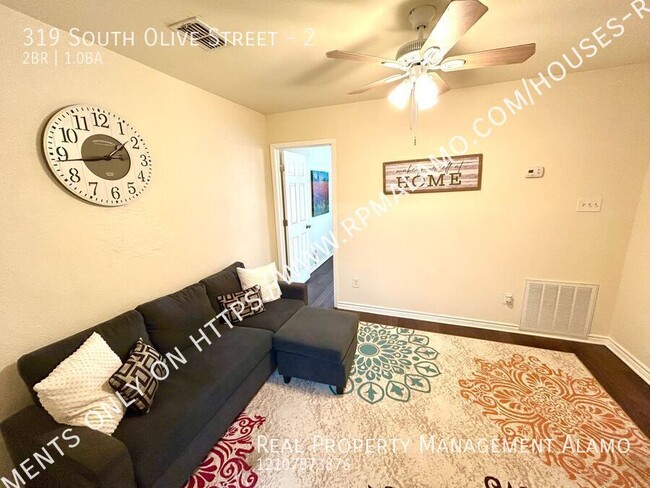 Building Photo - AVAILABLE NOW! FULLY FURNISHED 2 Bedroom /...