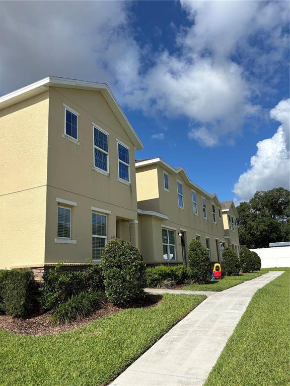 Building Photo - 181 Holly Village Dr