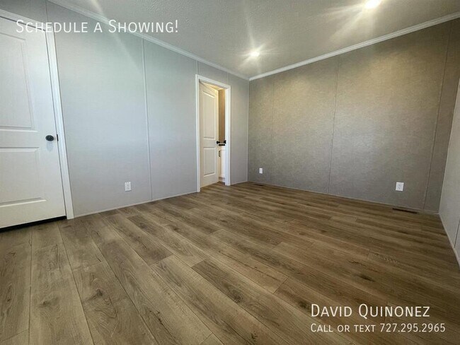 Building Photo - 701 Mill St