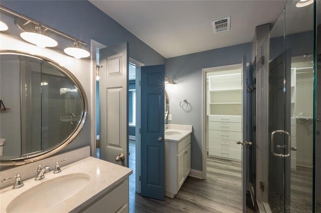 Building Photo - 898 Halston Ct