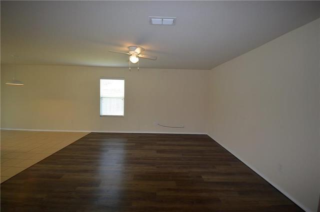 Building Photo - 1429 Raven Dr W