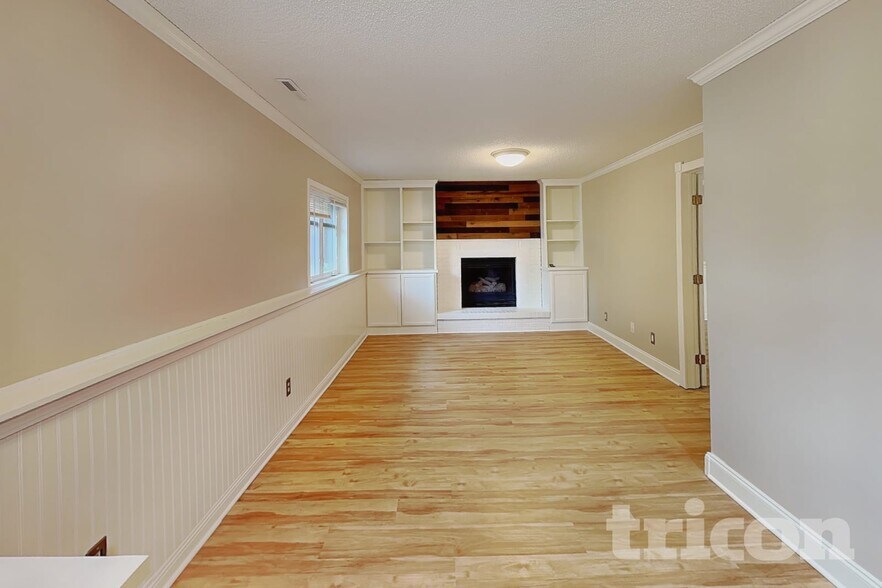 Building Photo - 7429 Chesham Ln