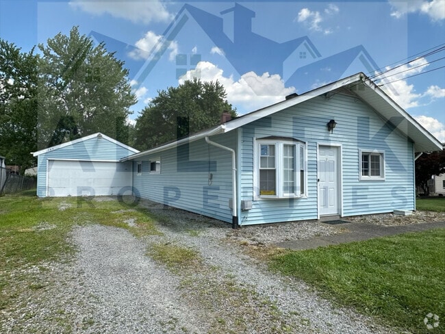 Building Photo - 489 Southward Dr