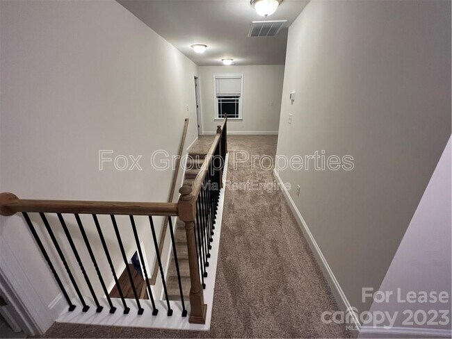 Building Photo - 345 Preston Rd