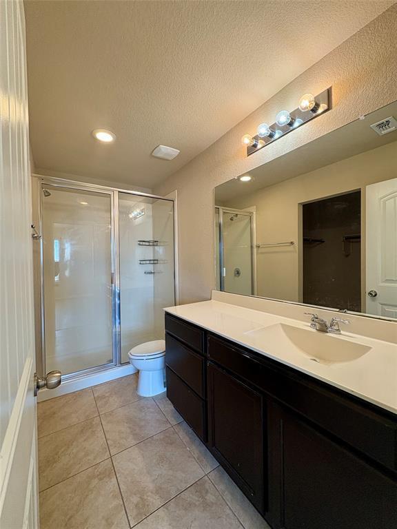 Building Photo - 2011 Langdale Ln