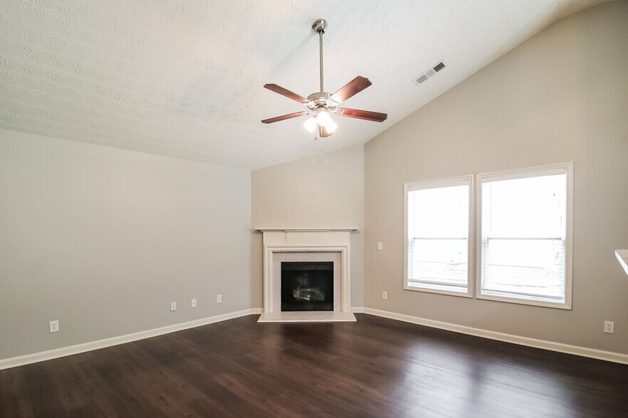 Building Photo - 1582 Thornwick Trace