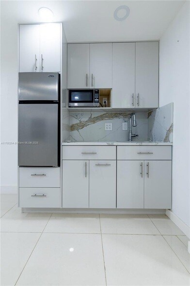 Building Photo - 4246 SW 134th Pl
