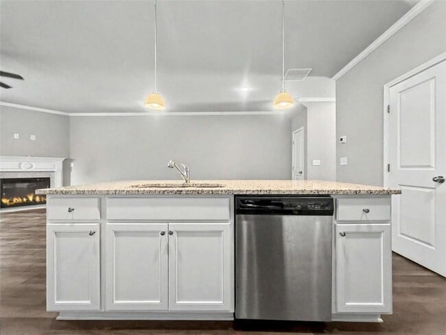 Building Photo - 5124 Fox Den Rd