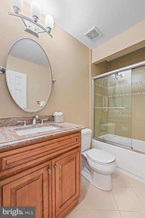 Building Photo - 9760 Hatmark Ct
