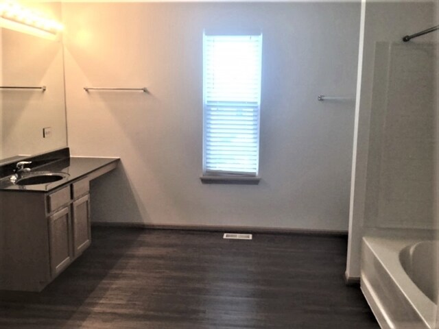 Building Photo - 216 Ridgestone Trail