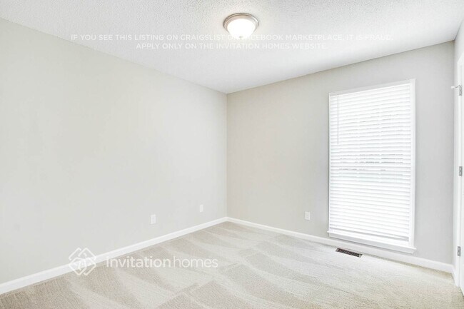 Building Photo - 24 Grapevine Dr