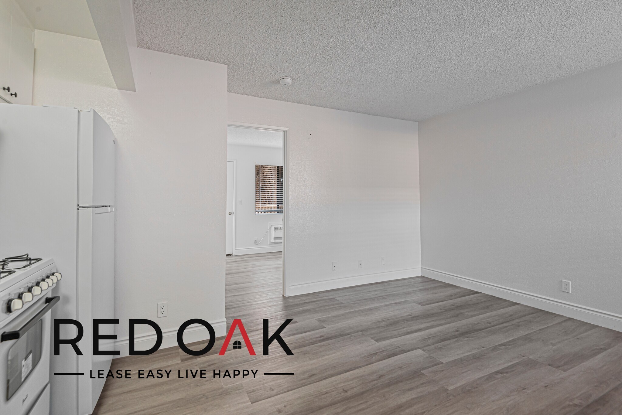 Building Photo - 1542 Orizaba Ave