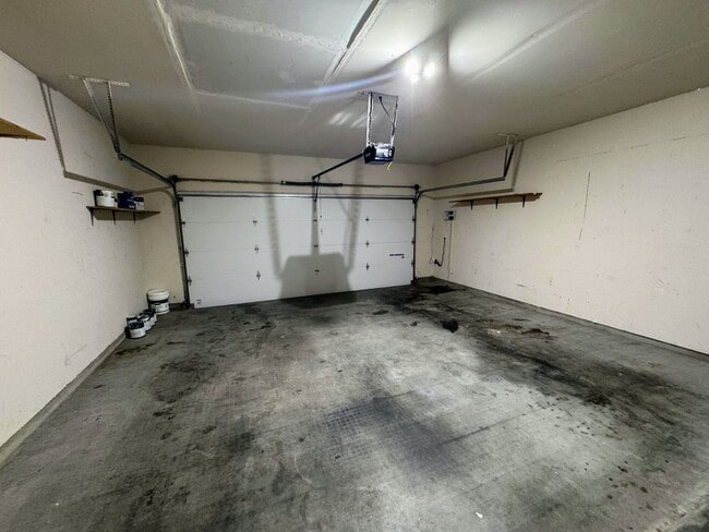 Building Photo - 6402 Taree Loop