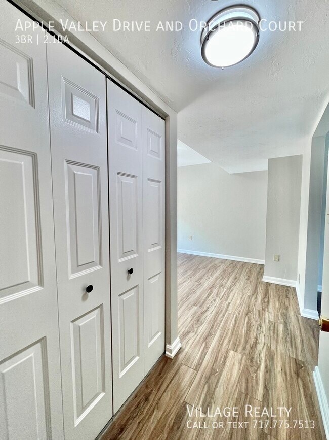 Building Photo - 710 Apple Valley Dr