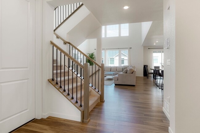 Building Photo - Two Story Home in Reunion